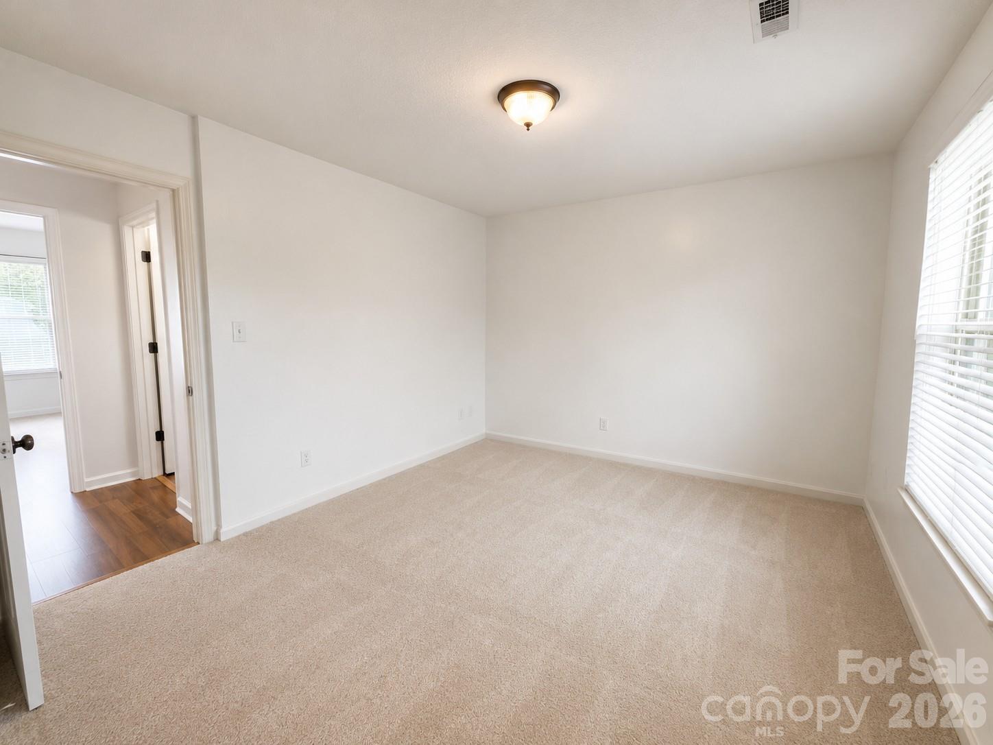 1491 20th Avenue NE #6 — Hickory