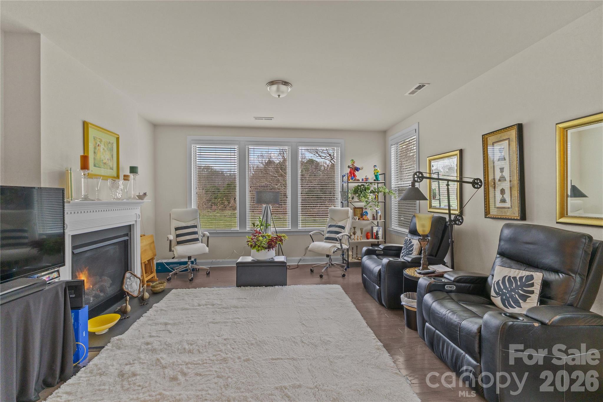 129 Johnson Manor Street — Mooresville