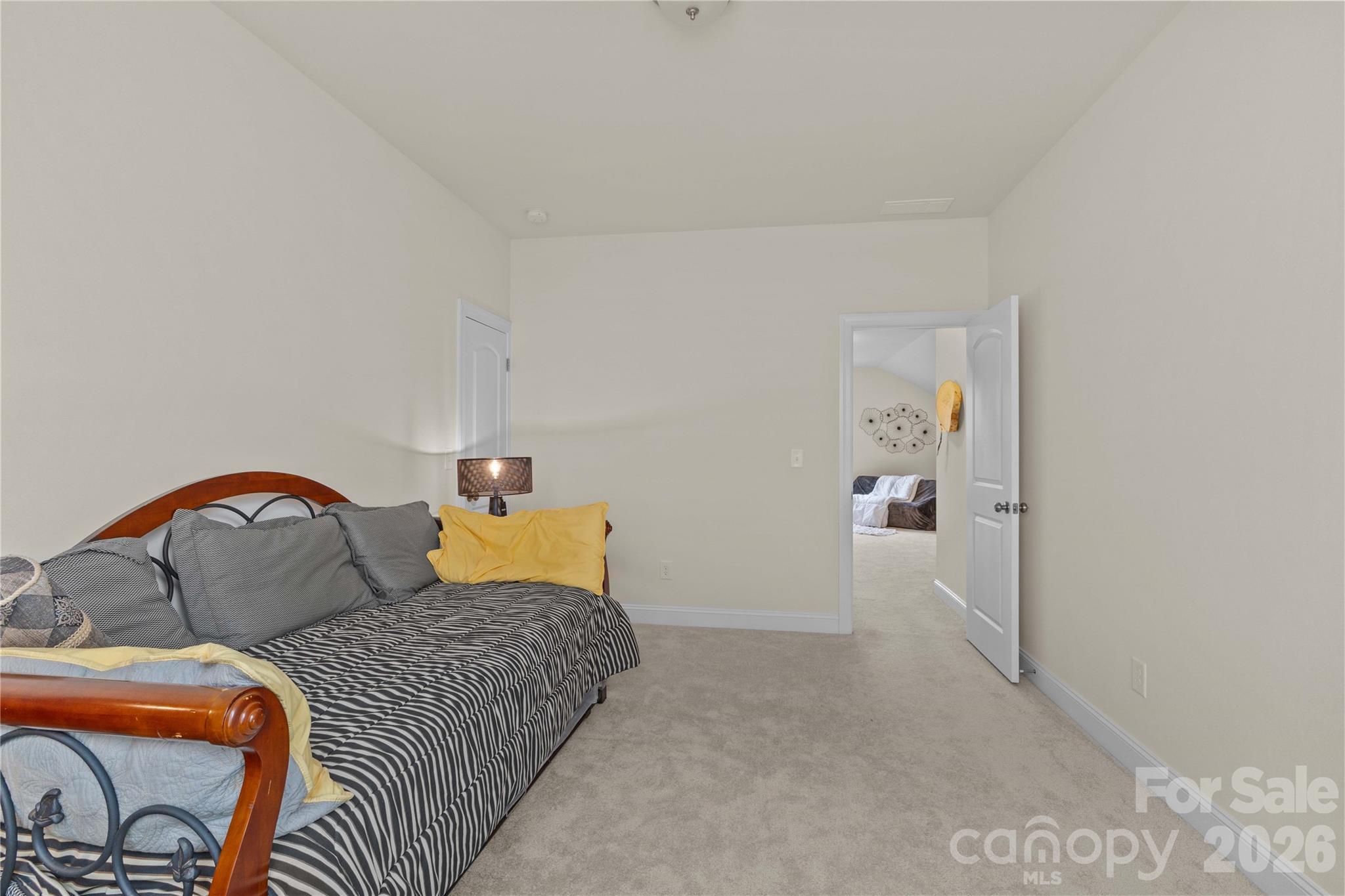 129 Johnson Manor Street — Mooresville