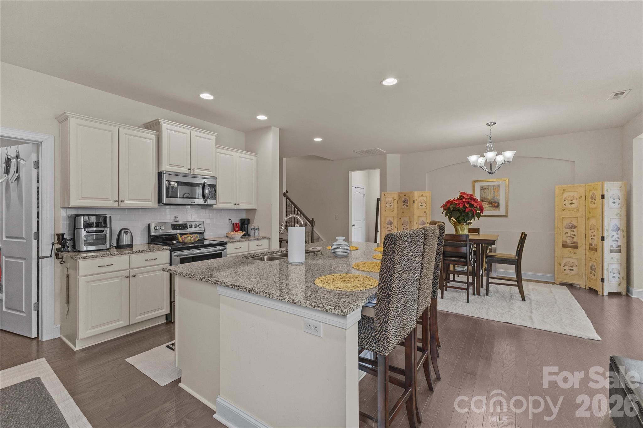129 Johnson Manor Street — Mooresville