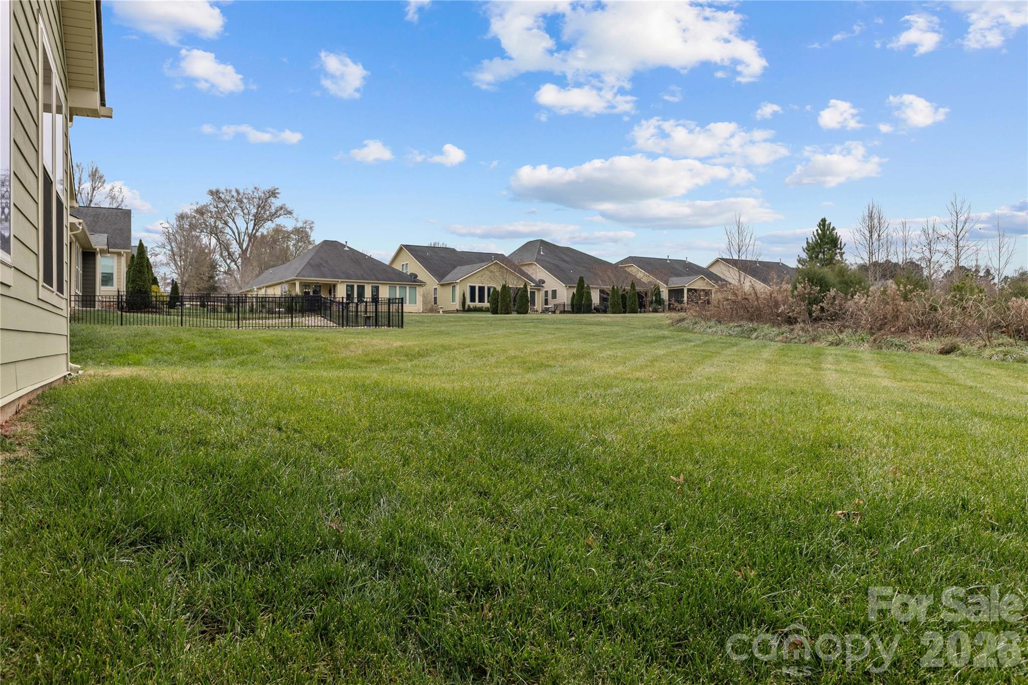 129 Johnson Manor Street — Mooresville