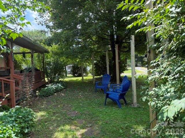 284 Aqua Vista Loop — Waynesville