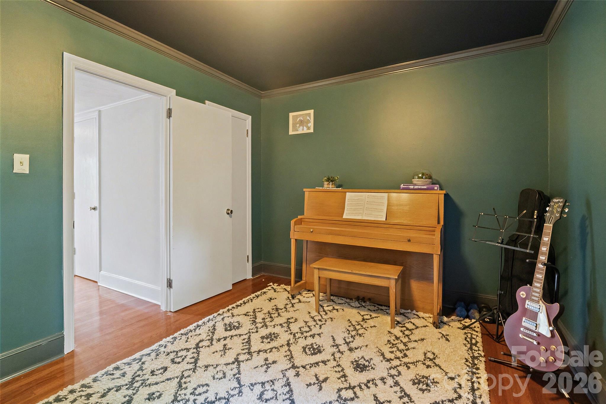 2911 Arundel Drive — Charlotte