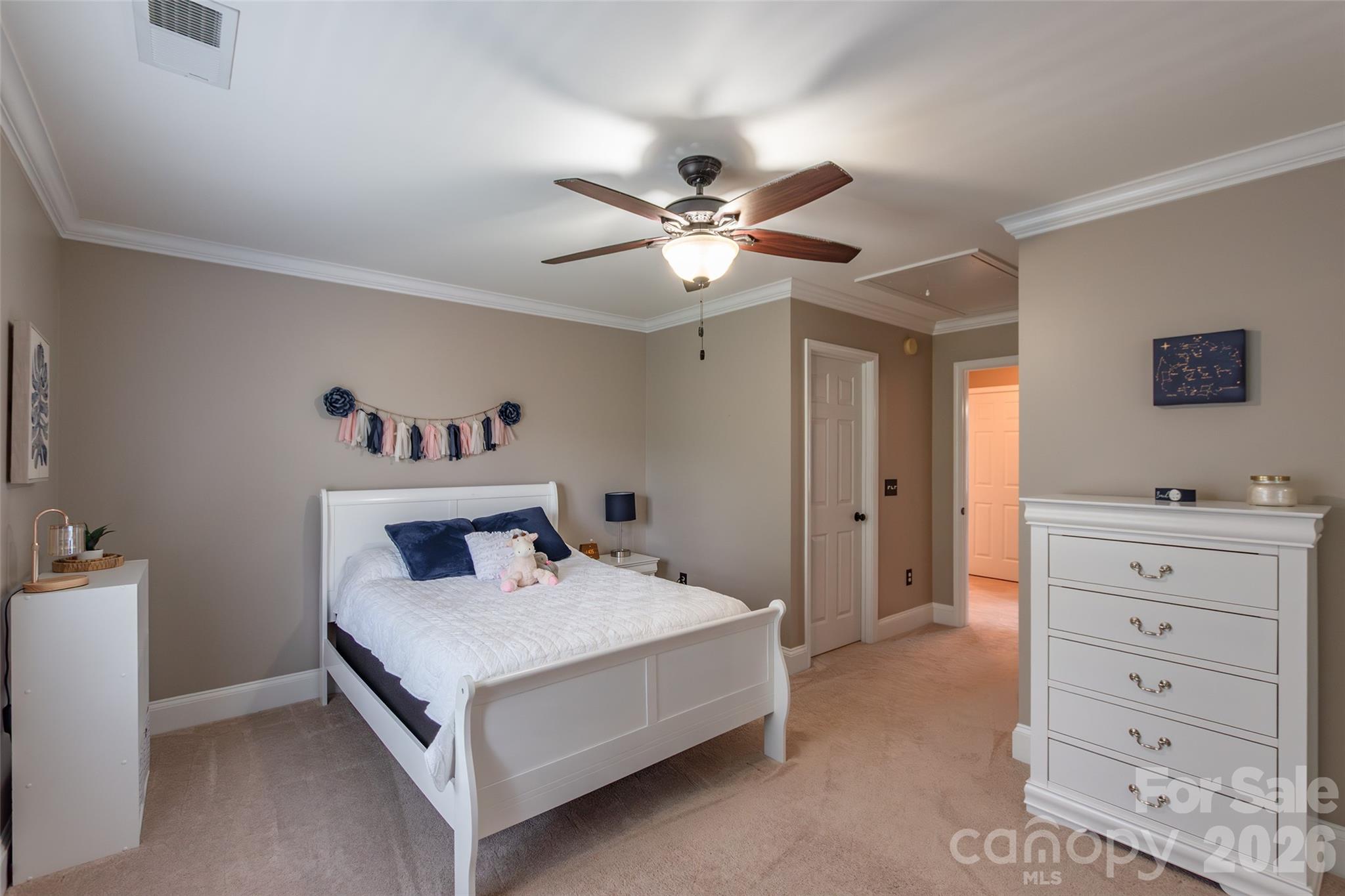 4711 Sherborne Drive — Harrisburg
