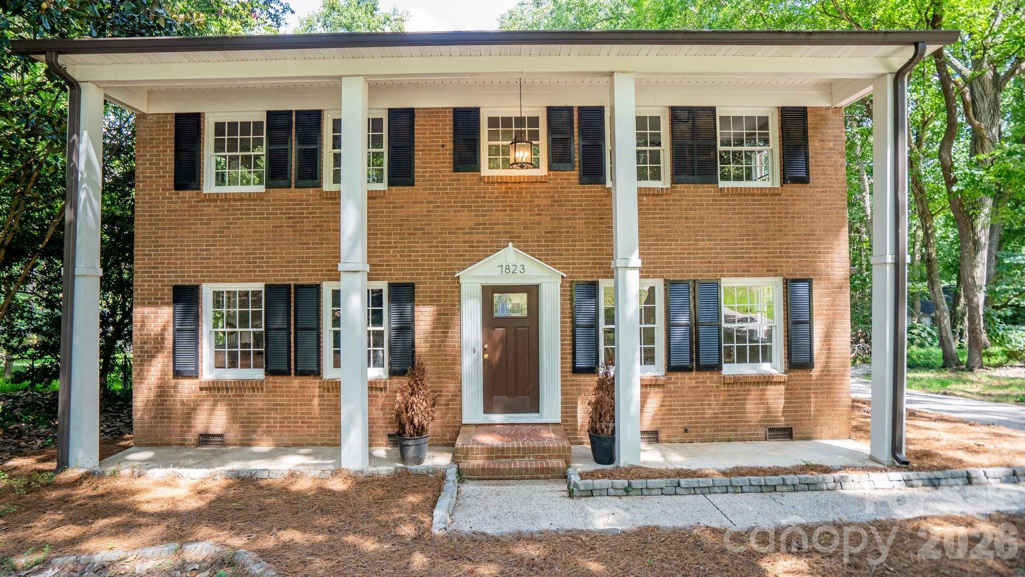 7823 Elwood Drive — Charlotte