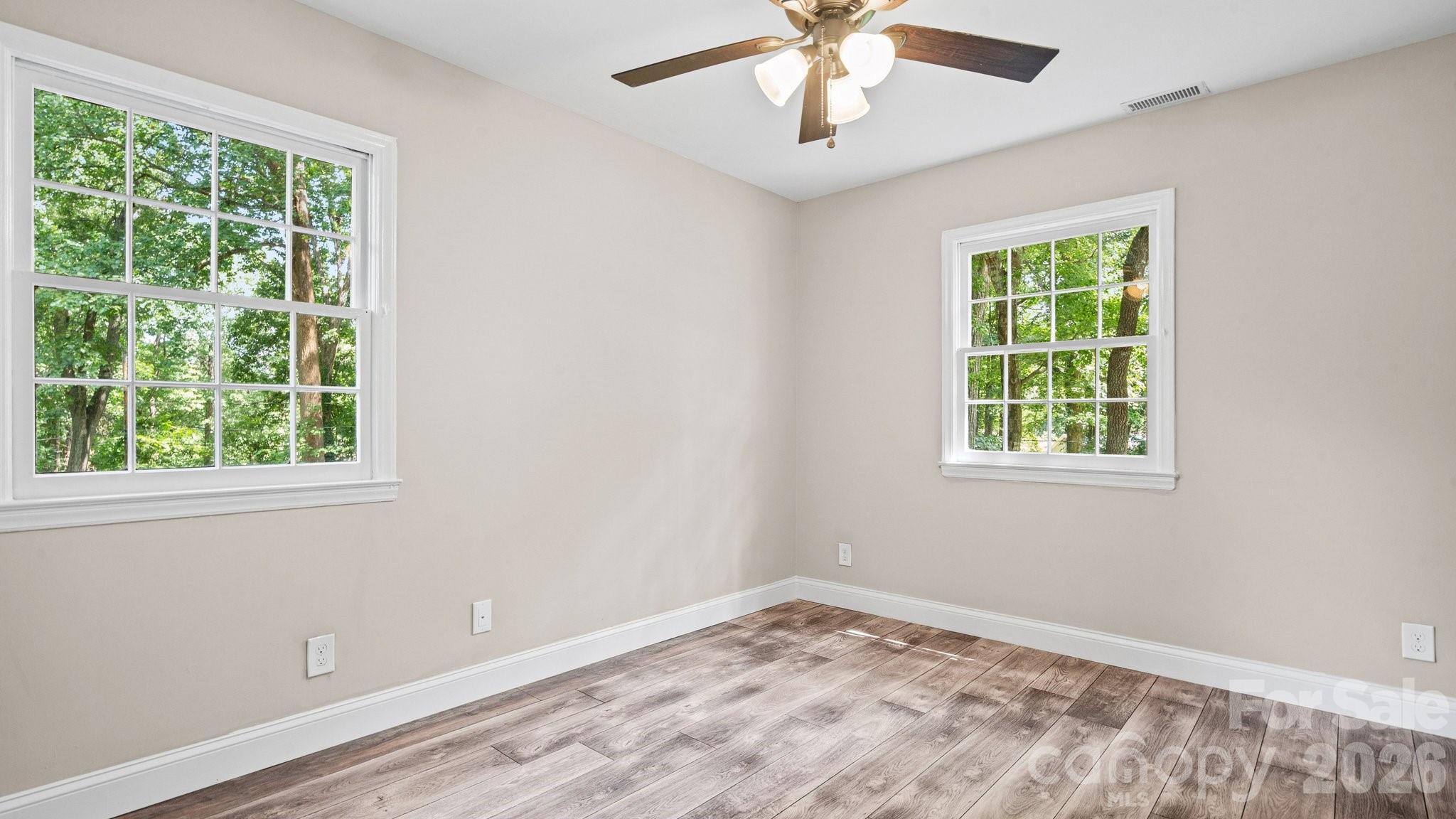 7823 Elwood Drive — Charlotte