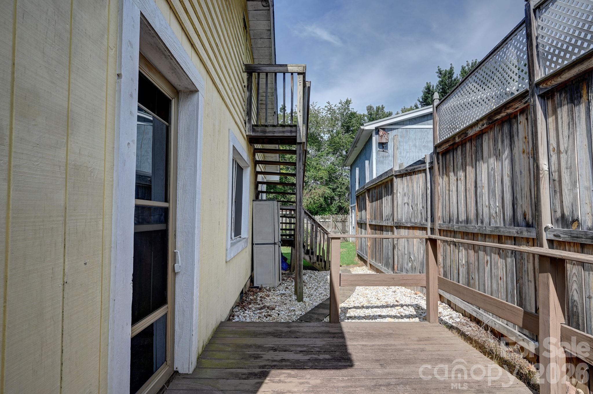 376 Fairview Road — Asheville