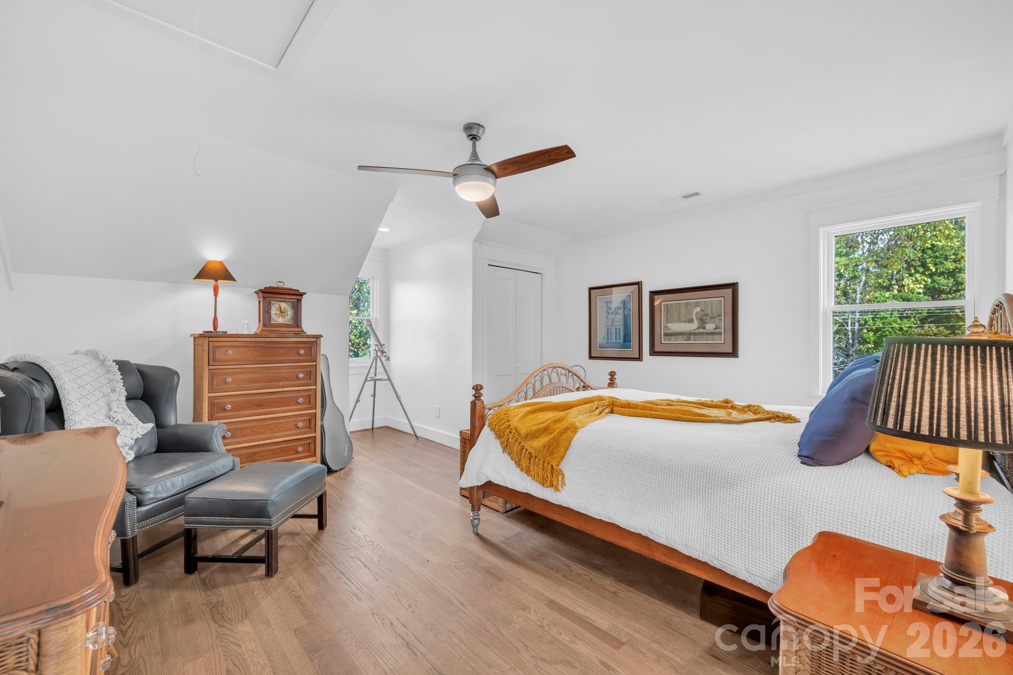 1260A Beaver Island Trail Road — Walnut Cove
