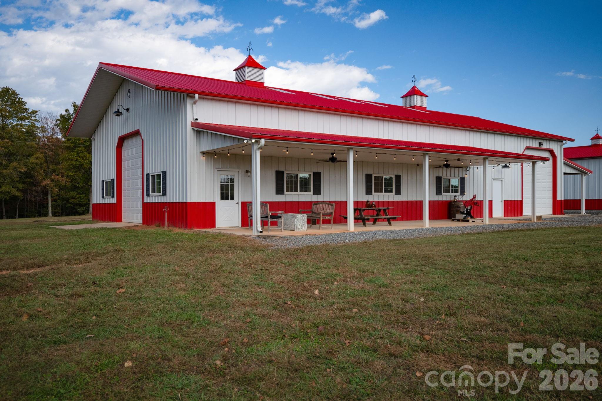 1260A Beaver Island Trail Road — Walnut Cove