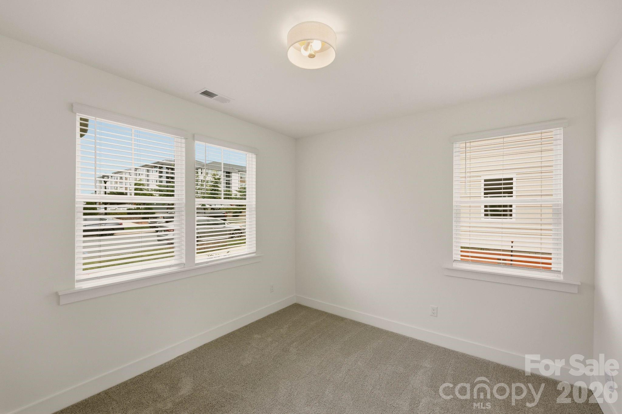 4035 Bass River Parkway — Charlotte