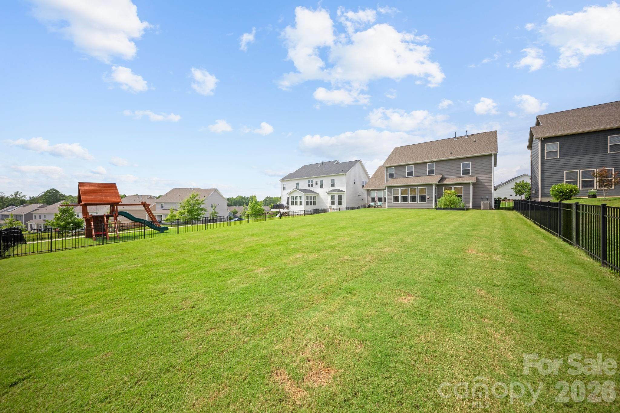 16139 Tulloch Road — Charlotte