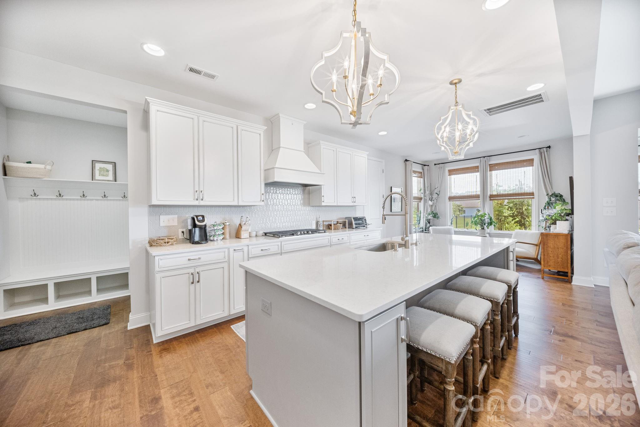16139 Tulloch Road — Charlotte