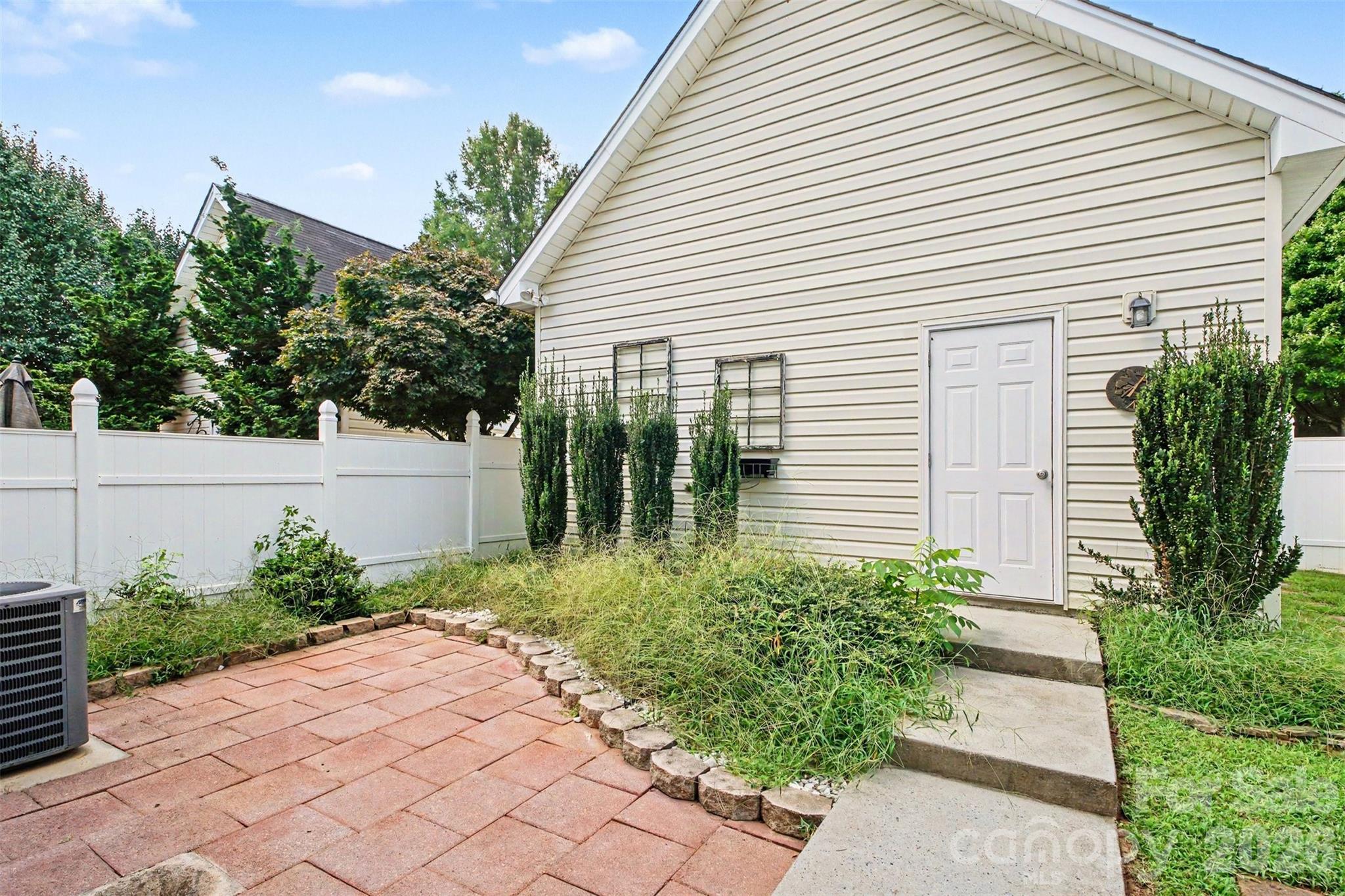 9910 Westmoreland Road — Cornelius