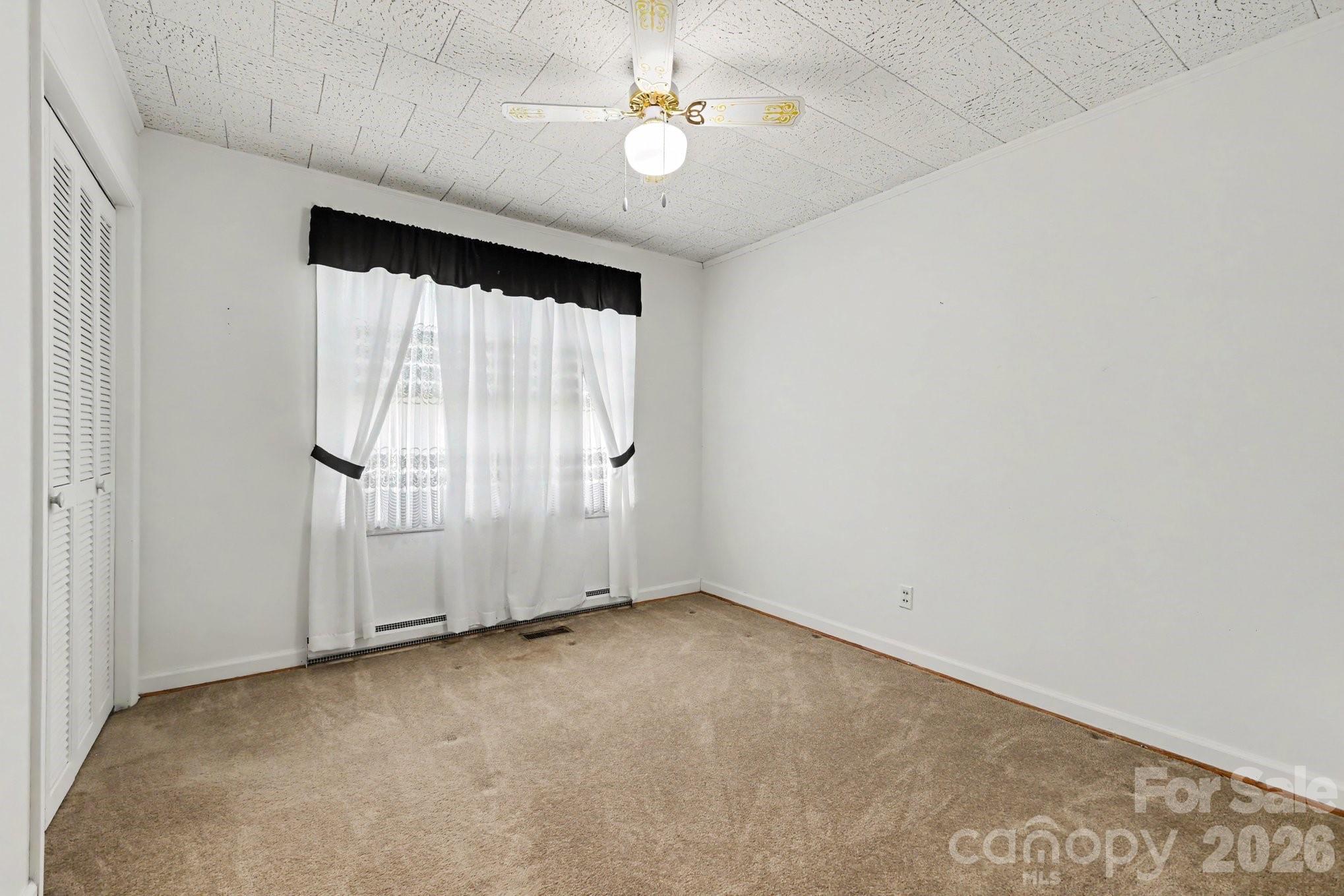 2997 Flat Creek Road — Lancaster