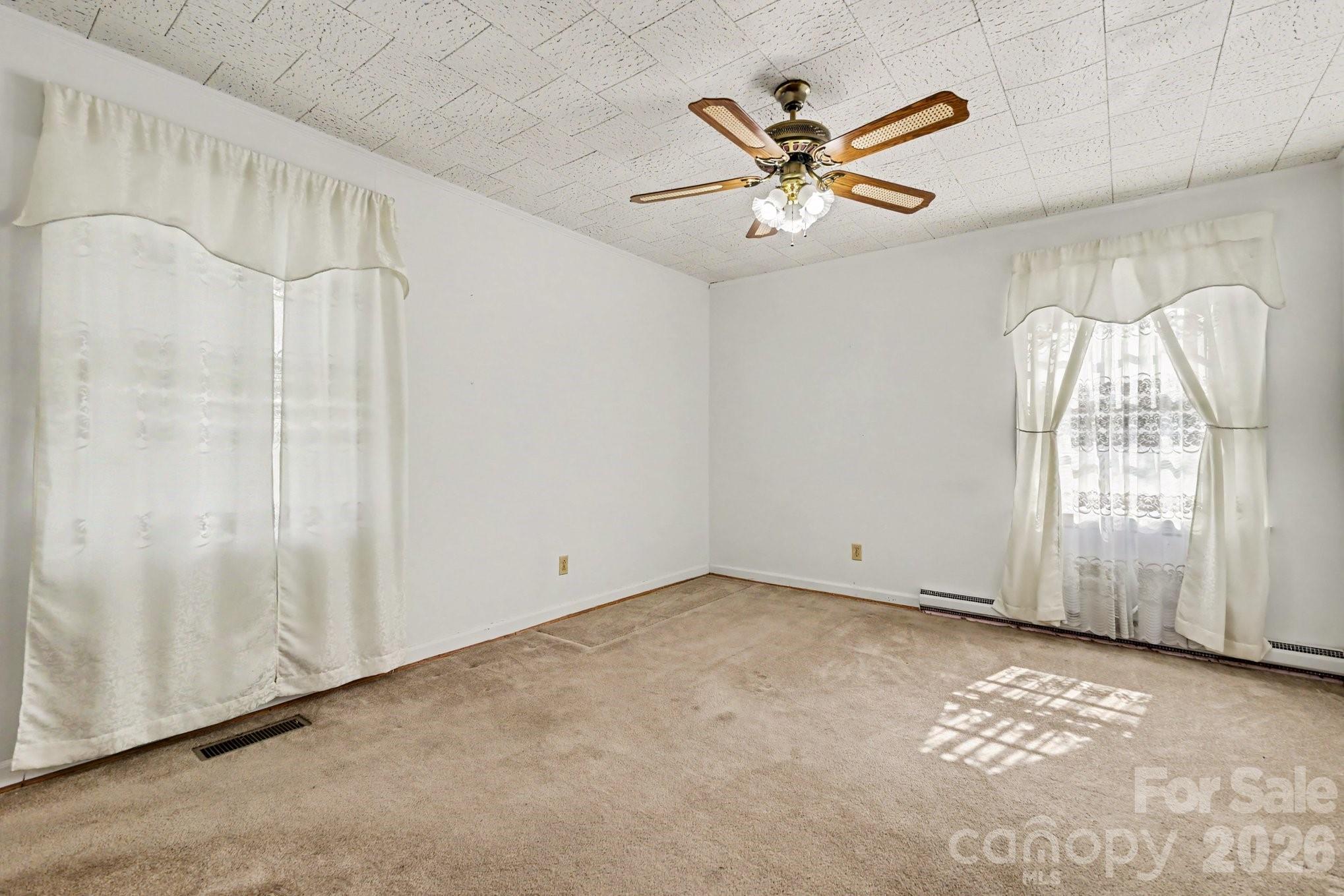 2997 Flat Creek Road — Lancaster