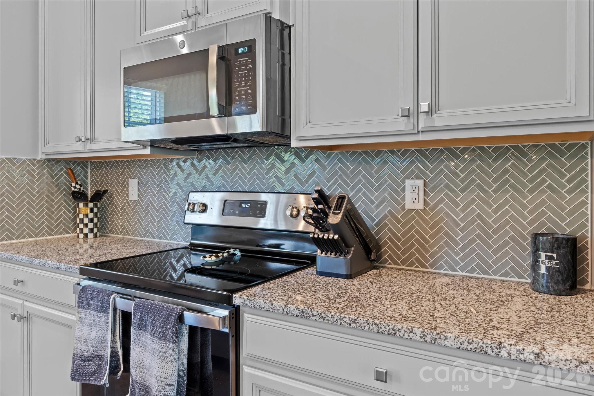3037 Beeler Lane — Charlotte