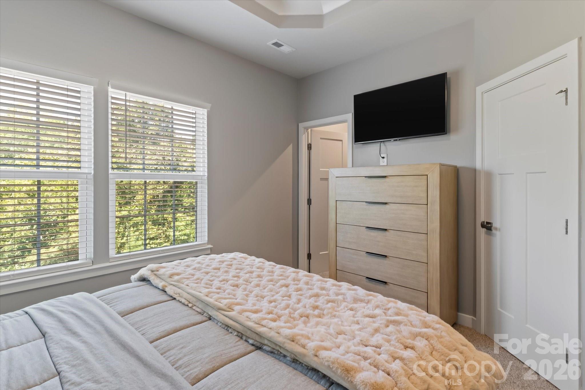 3037 Beeler Lane — Charlotte