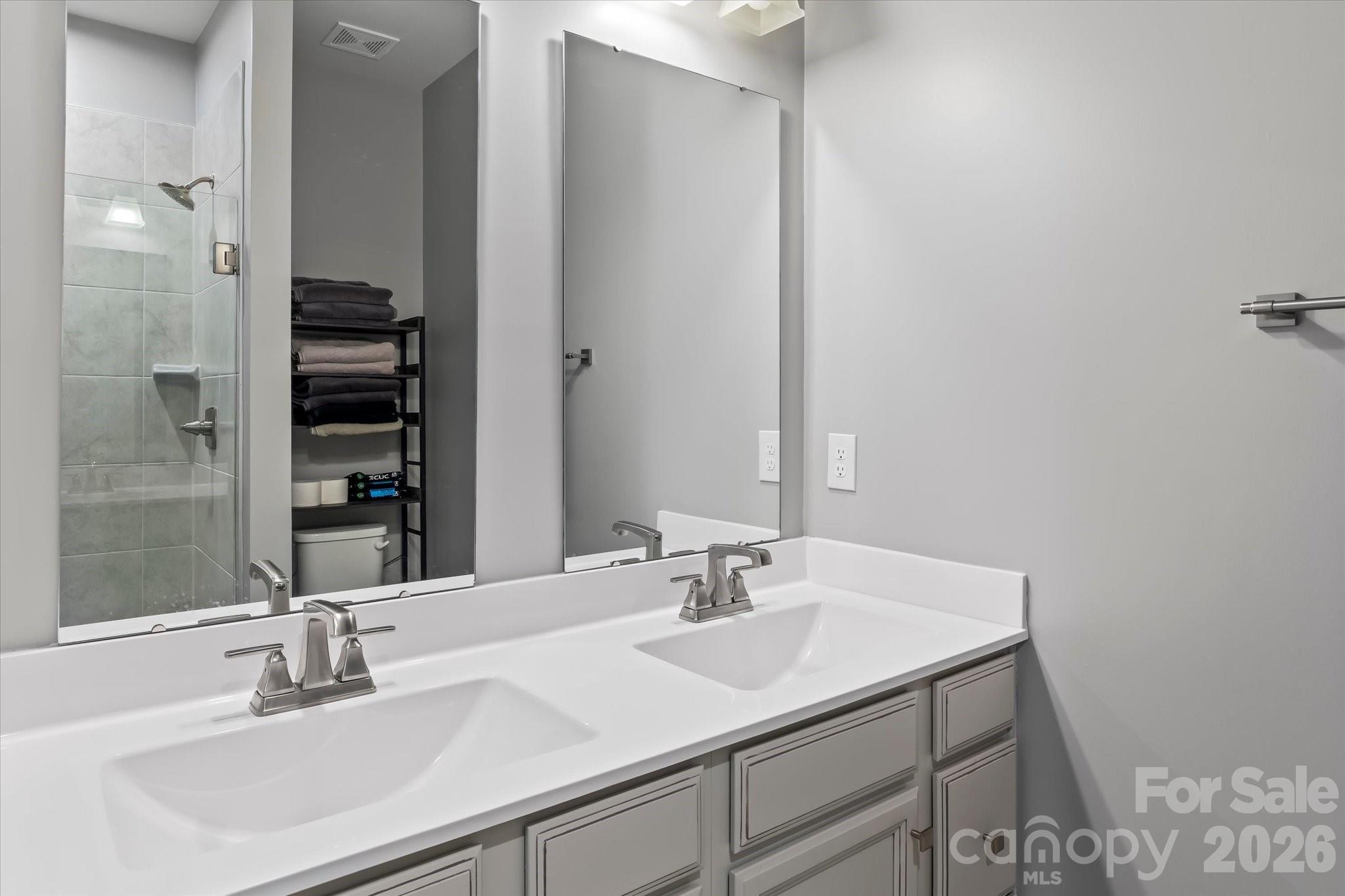3037 Beeler Lane — Charlotte