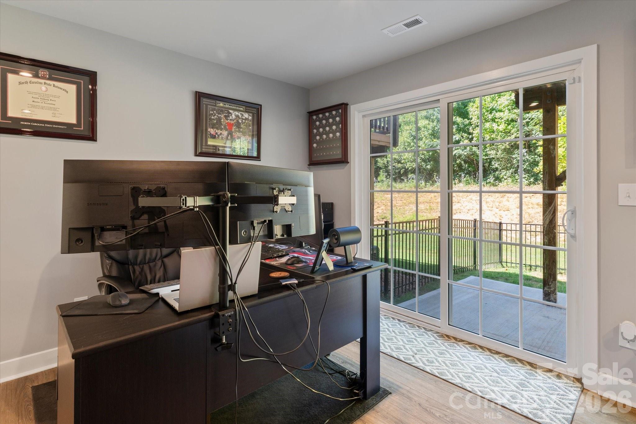 3037 Beeler Lane — Charlotte