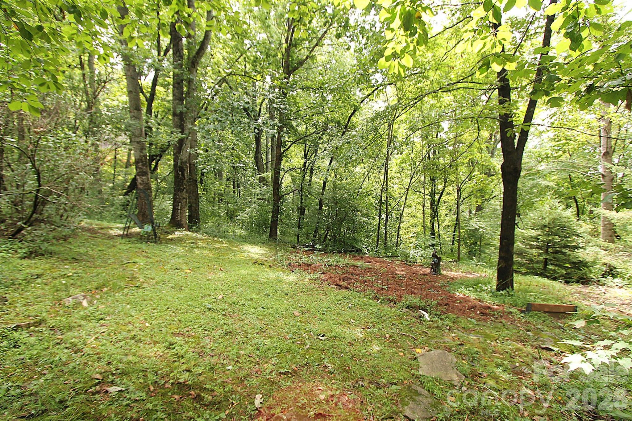 86 Pine Ridge Road — Hendersonville