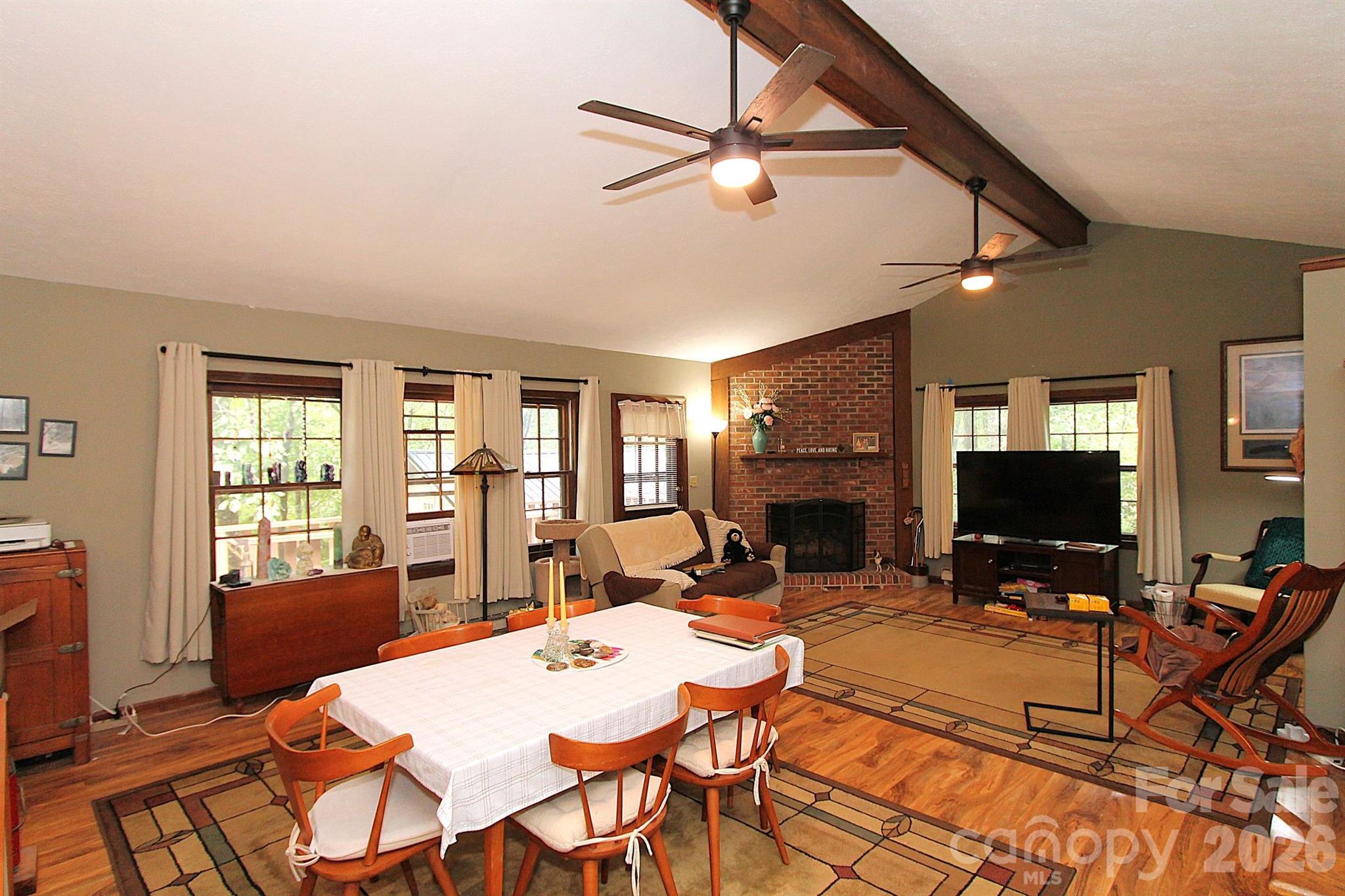 86 Pine Ridge Road — Hendersonville