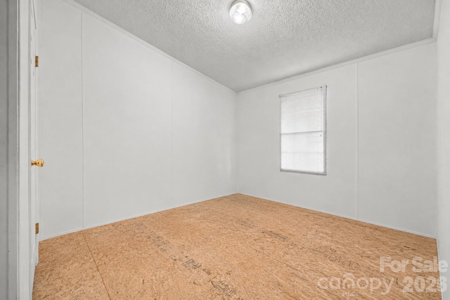 1475 Smith Woods Lane — Hickory Grove