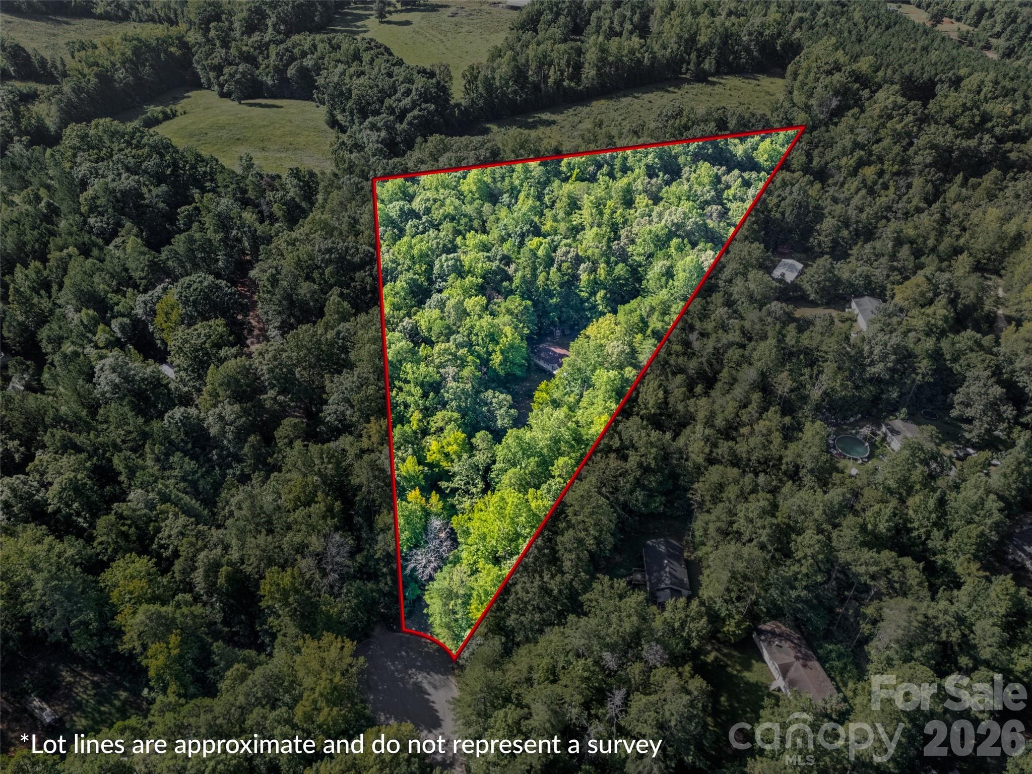 1475 Smith Woods Lane — Hickory Grove
