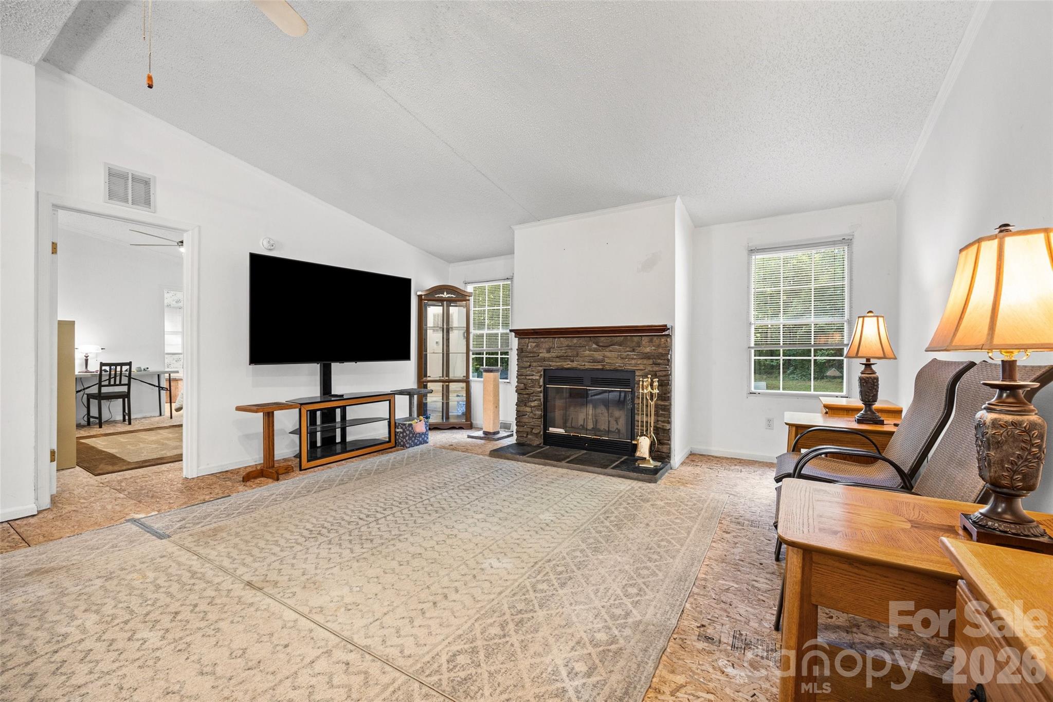 1475 Smith Woods Lane — Hickory Grove