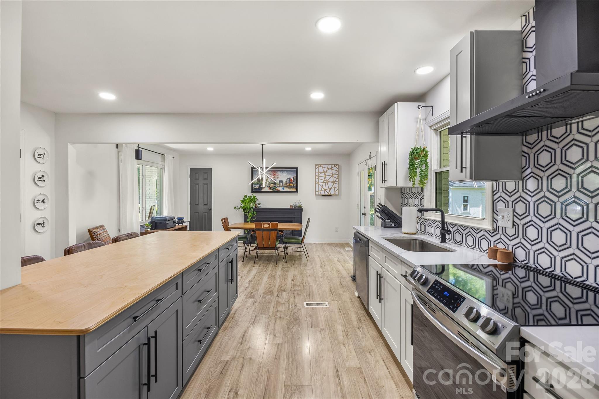 226 Vickery Drive — Charlotte