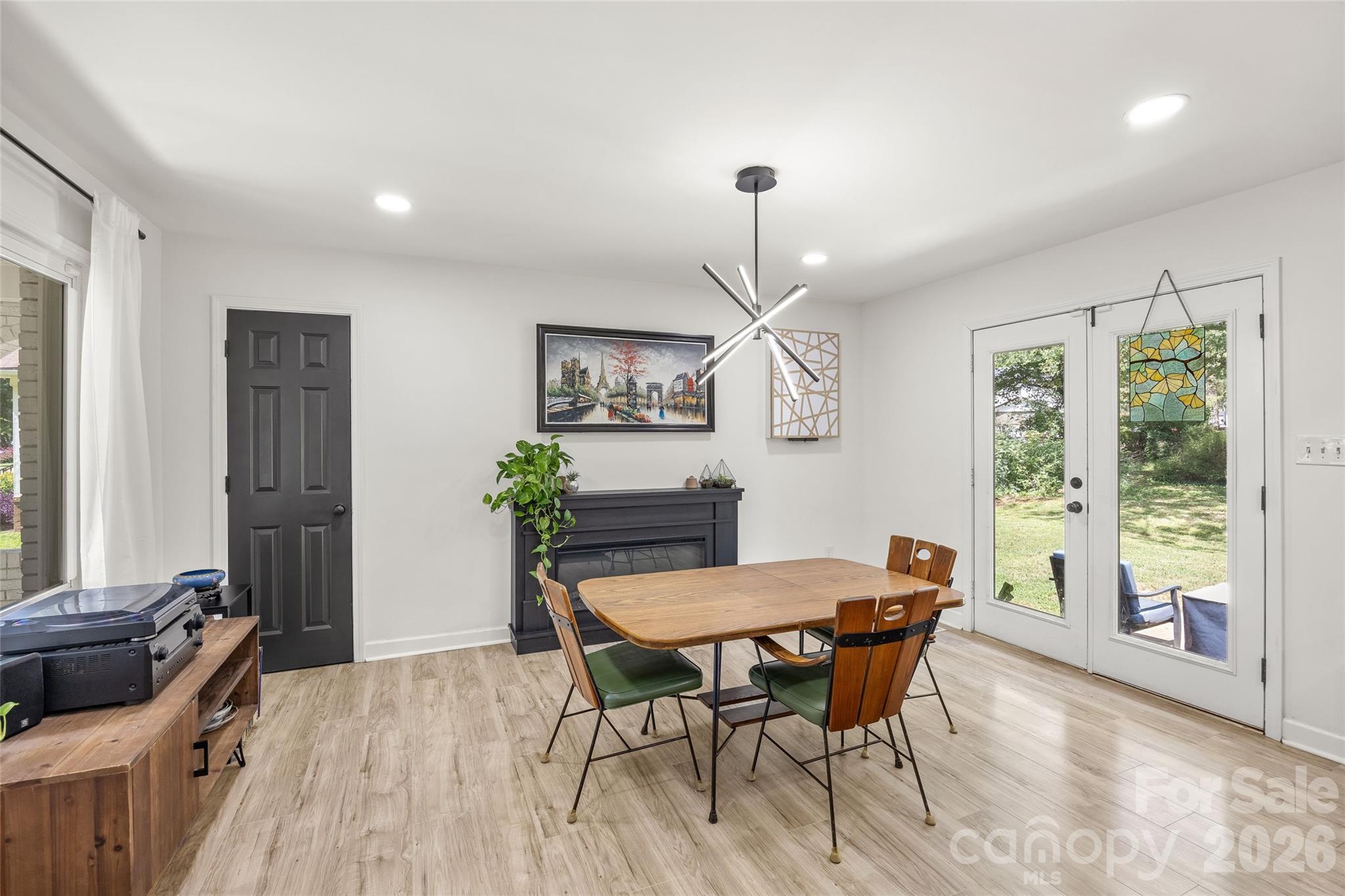 226 Vickery Drive — Charlotte