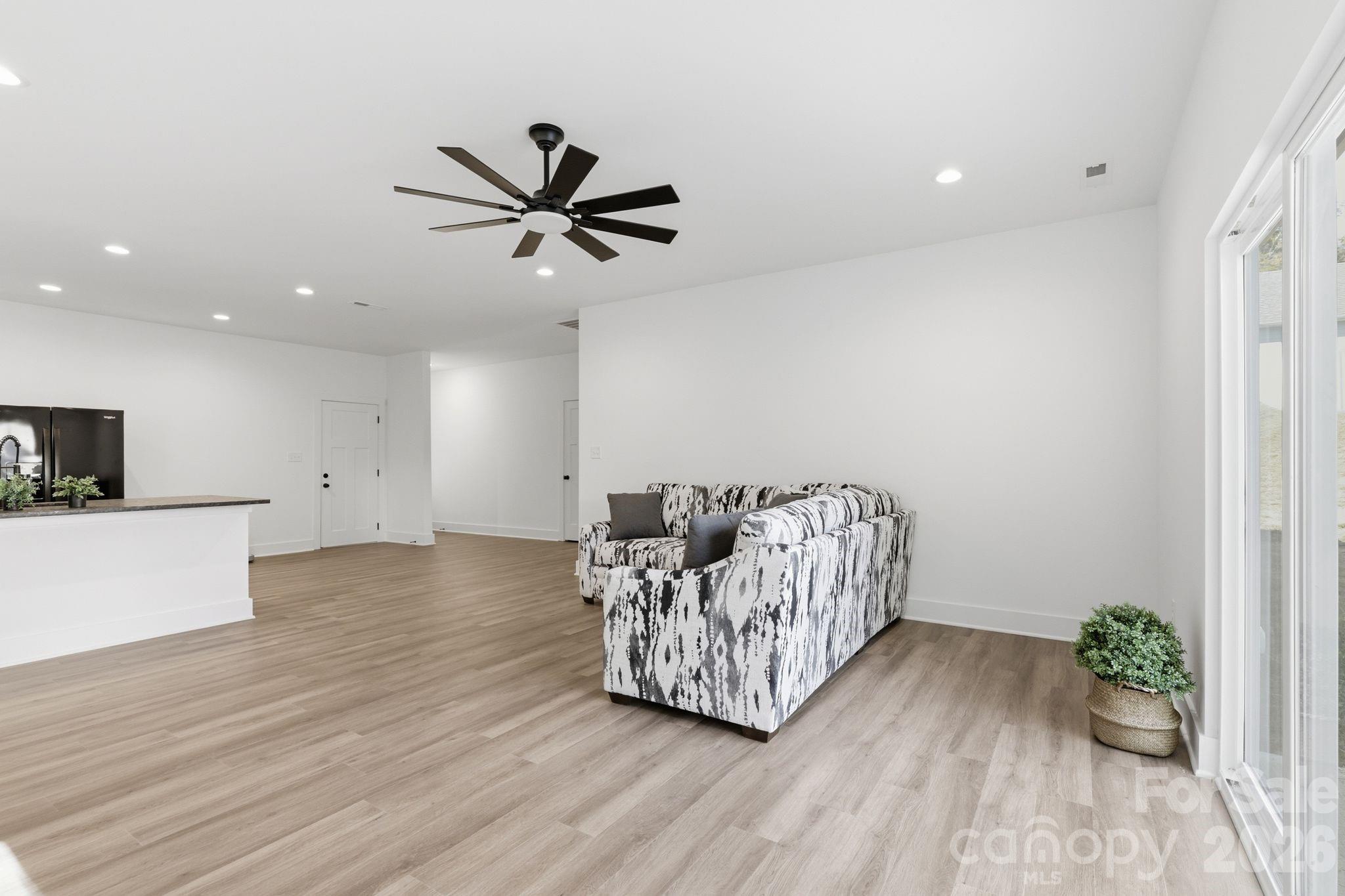 325 N Chapel Street — Landis
