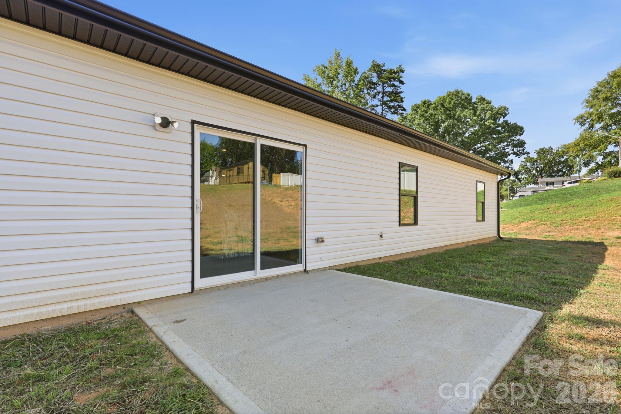 325 N Chapel Street — Landis