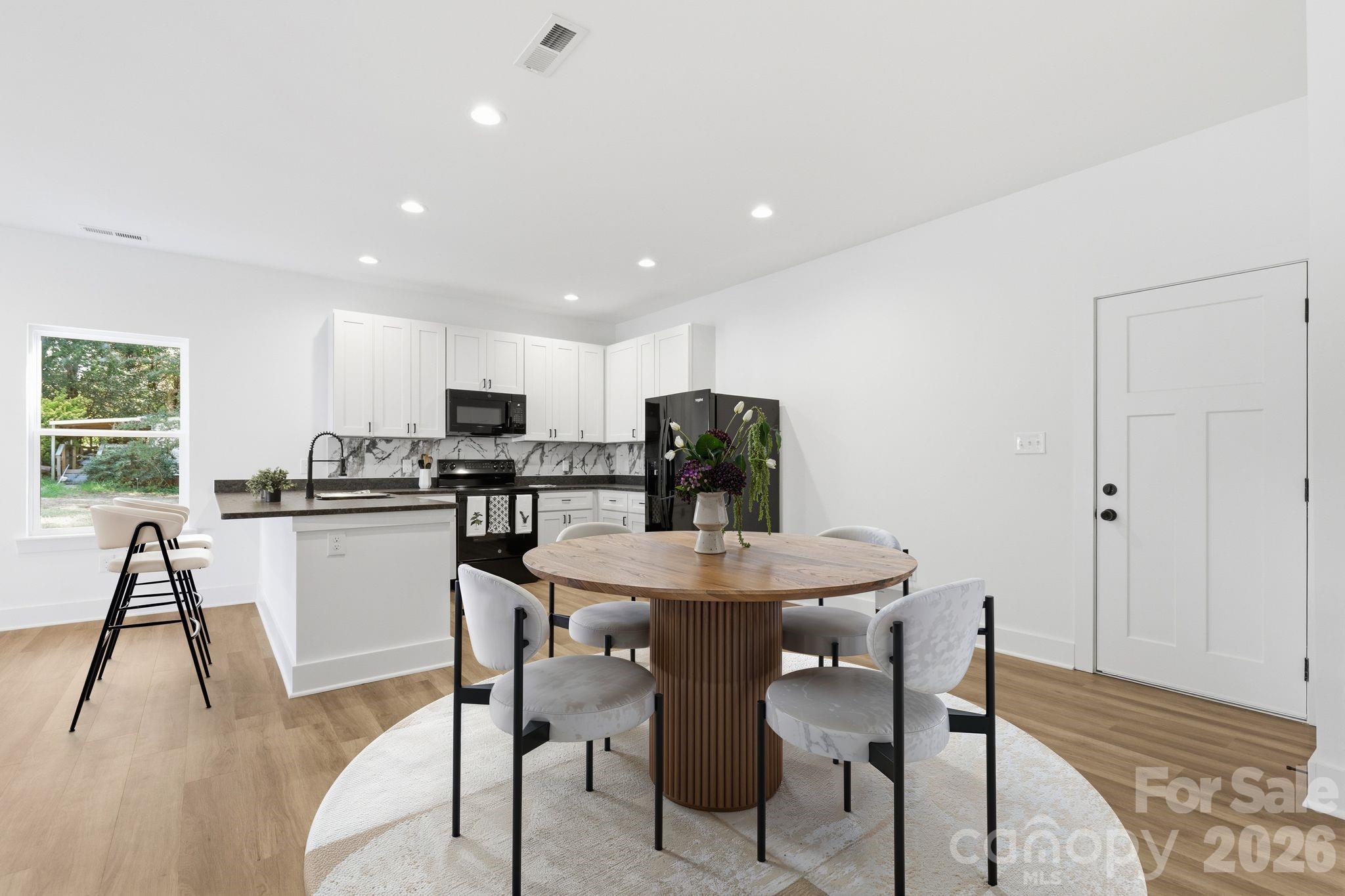 325 N Chapel Street — Landis