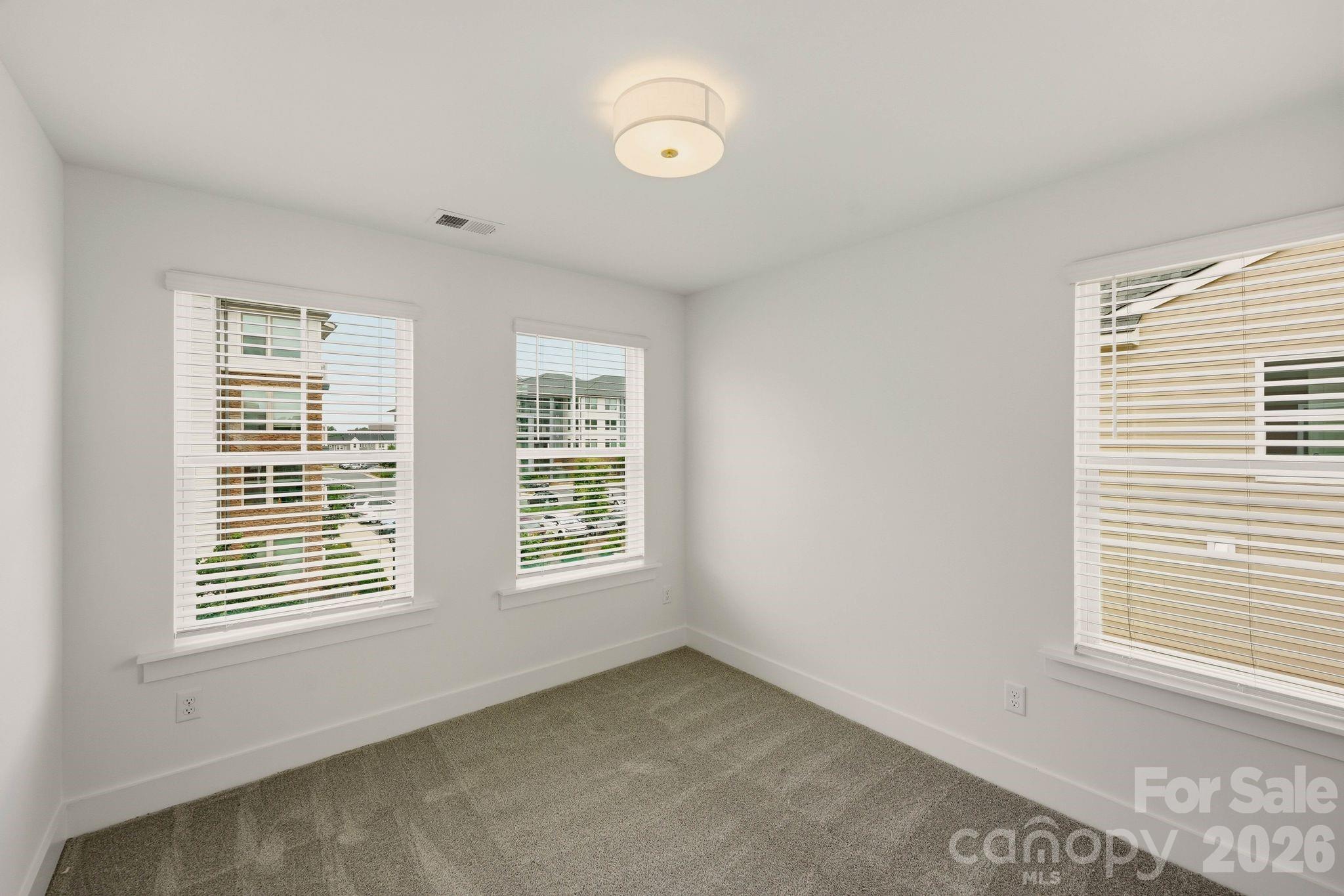 4019 Bass River Parkway — Charlotte