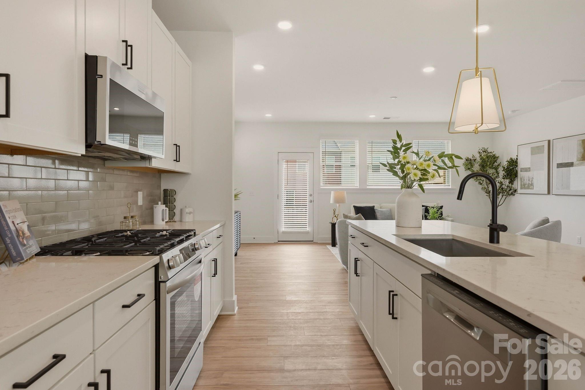 4019 Bass River Parkway — Charlotte