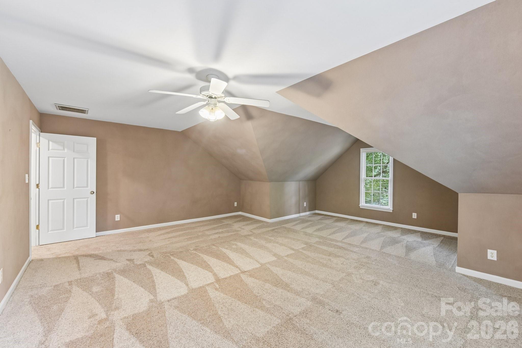 4123 Mountain Cove Drive — Charlotte