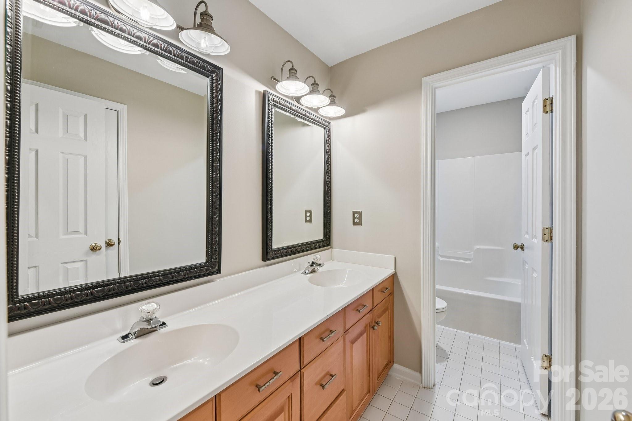4123 Mountain Cove Drive — Charlotte