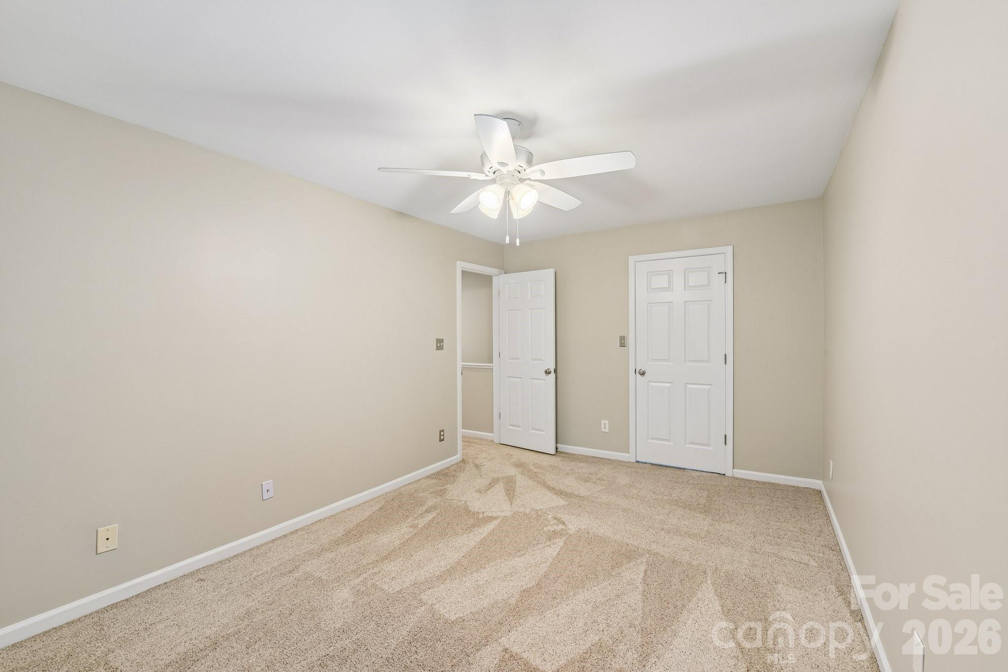 4123 Mountain Cove Drive — Charlotte