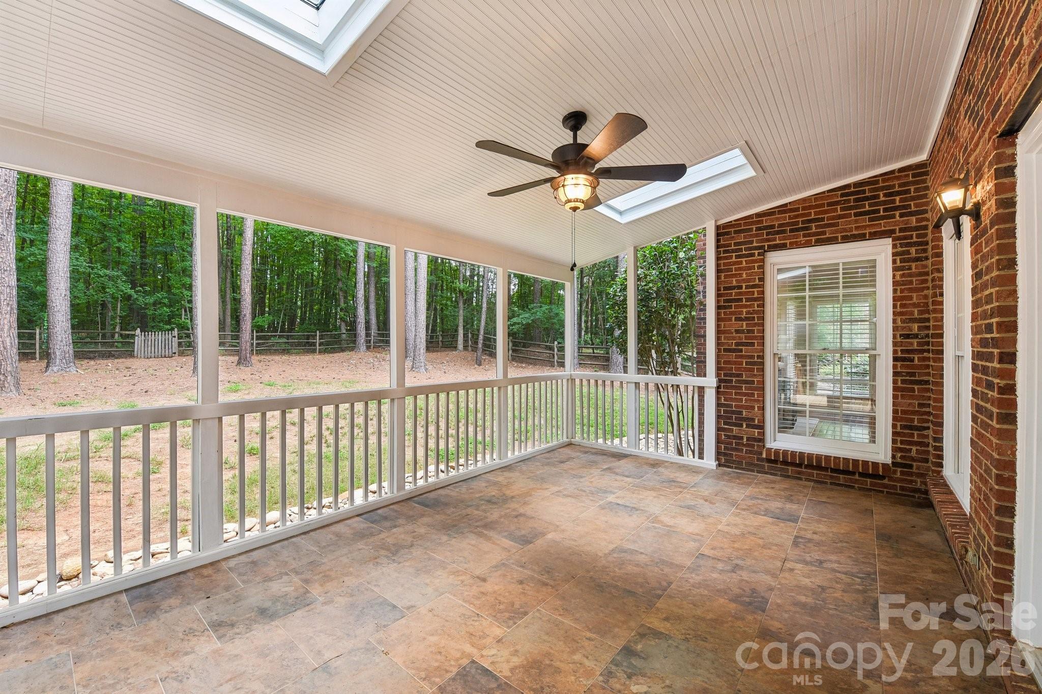 4123 Mountain Cove Drive — Charlotte