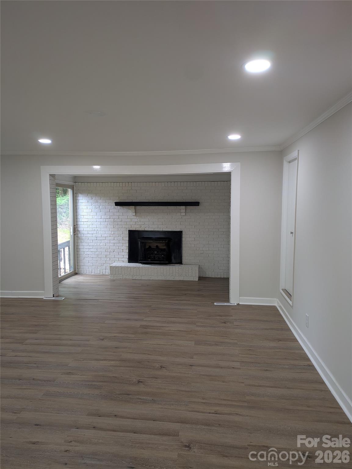1002 Hemlock Drive — Shelby