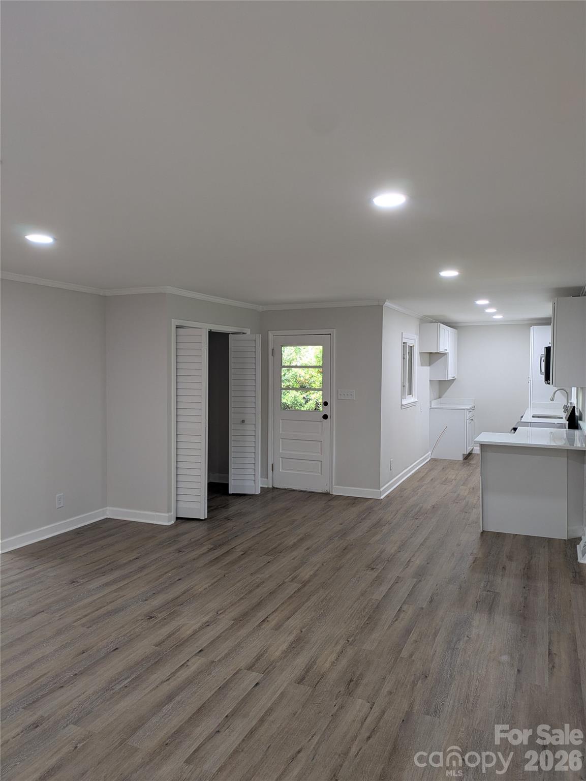 1002 Hemlock Drive — Shelby