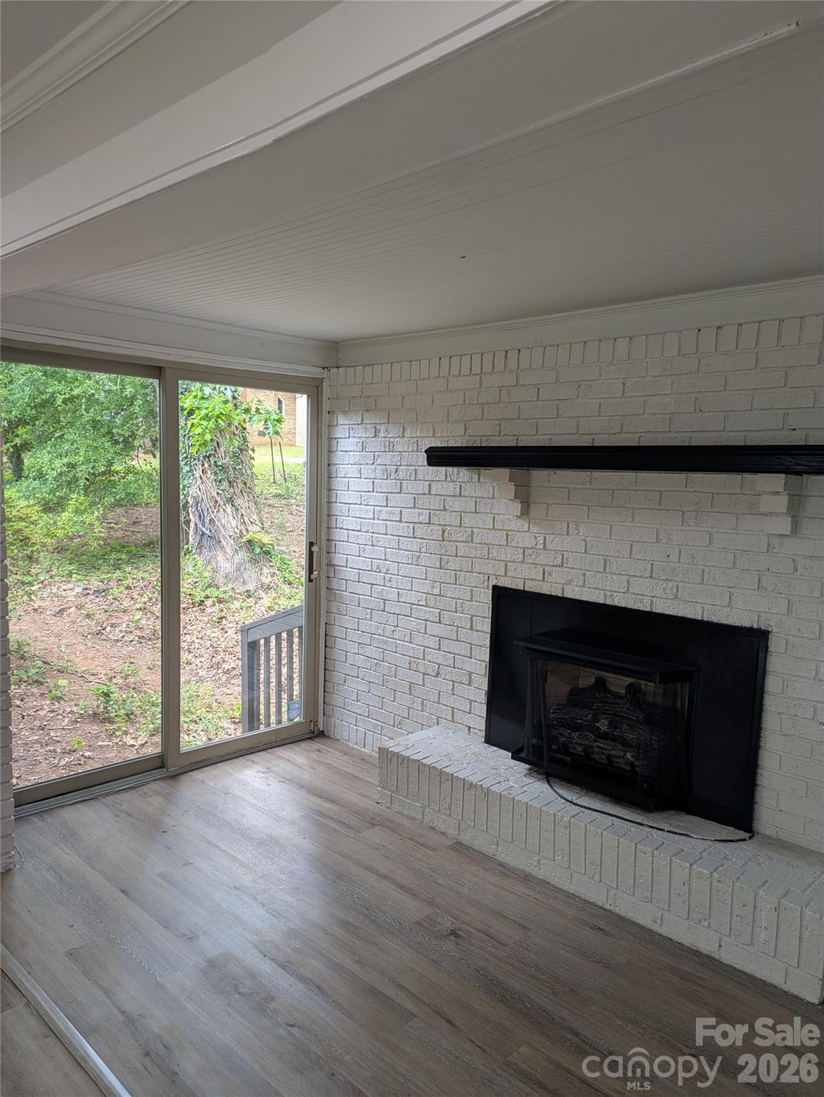 1002 Hemlock Drive — Shelby