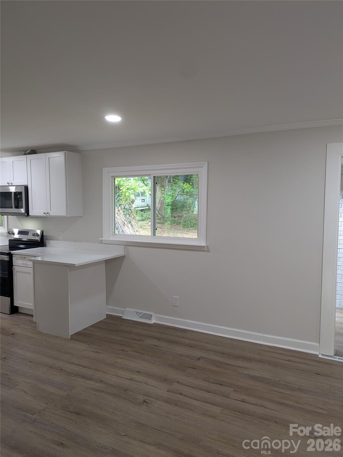 1002 Hemlock Drive — Shelby