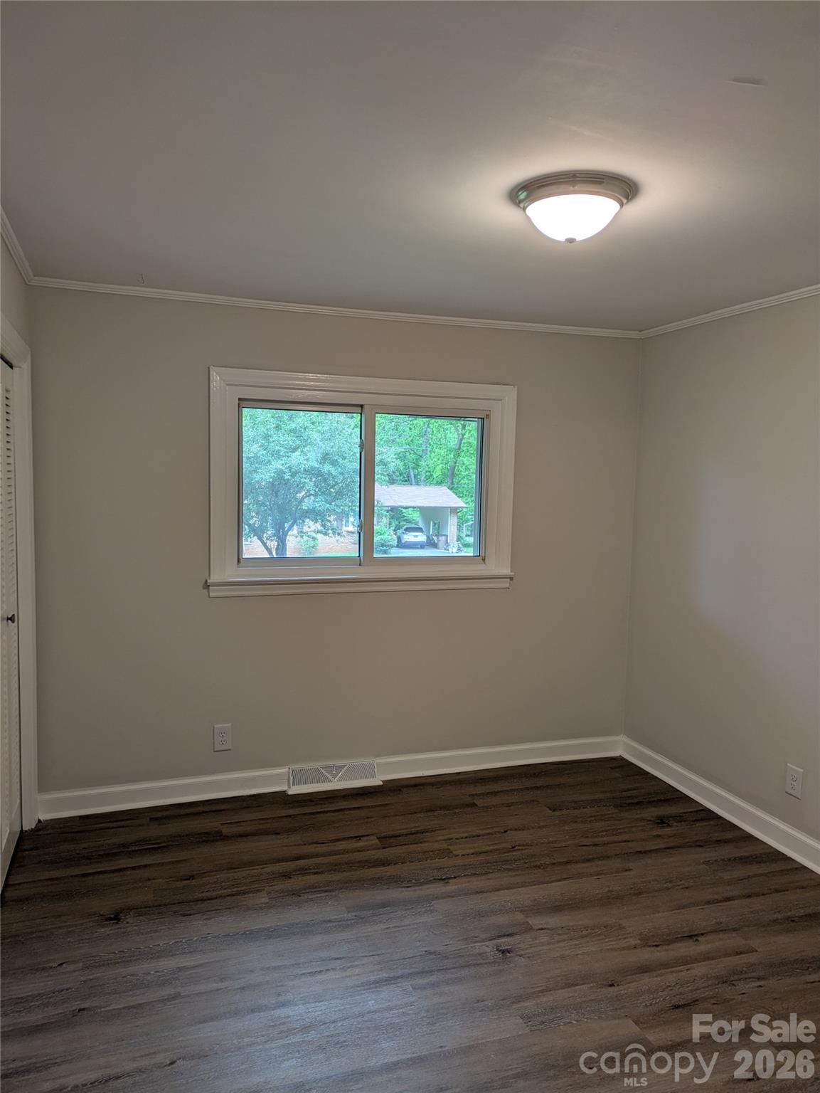 1002 Hemlock Drive — Shelby