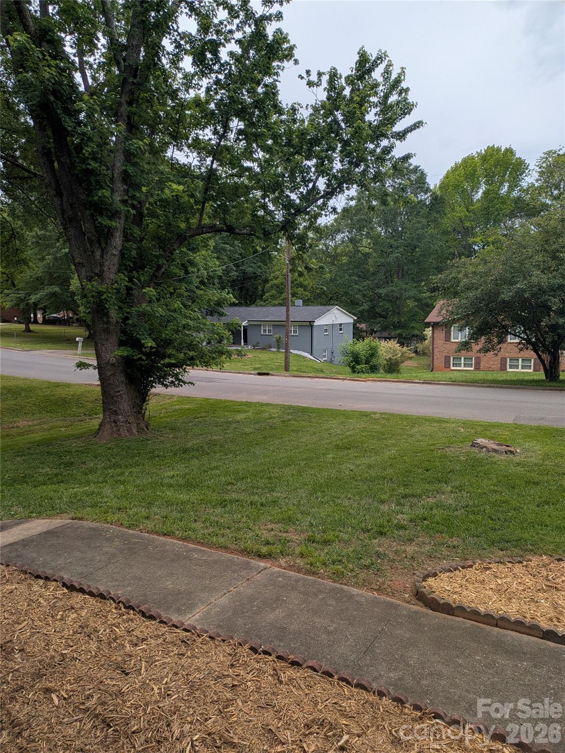 1002 Hemlock Drive — Shelby
