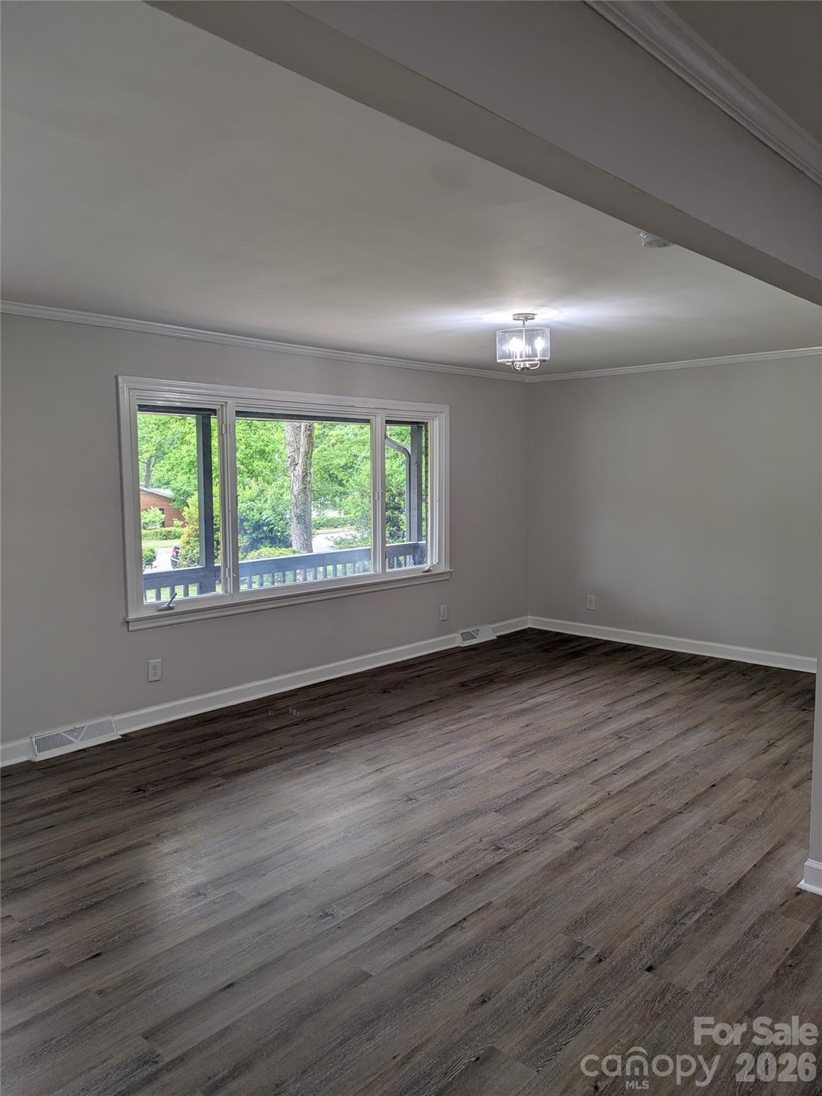 1002 Hemlock Drive — Shelby