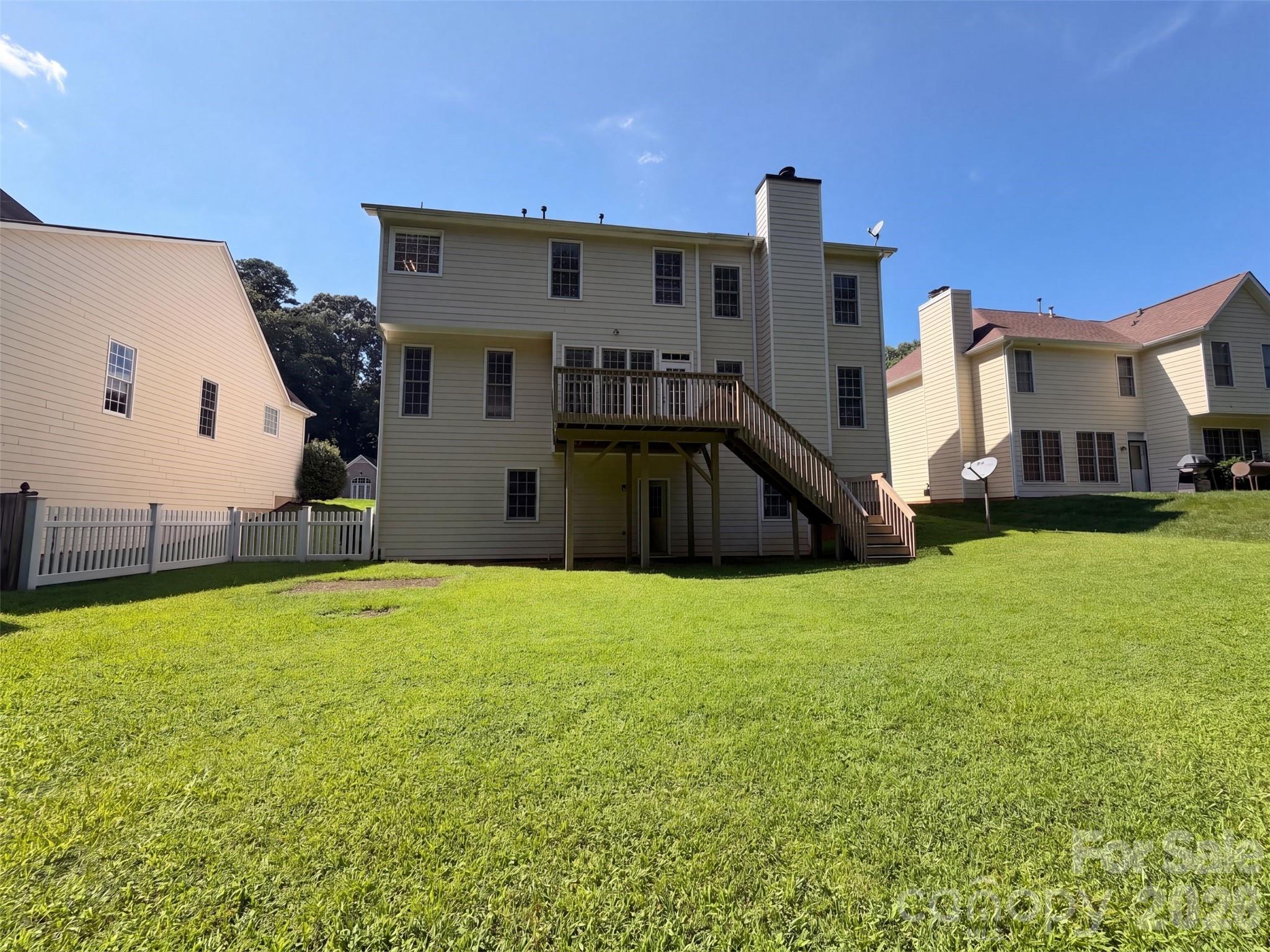 3106 Arklow Road — Charlotte