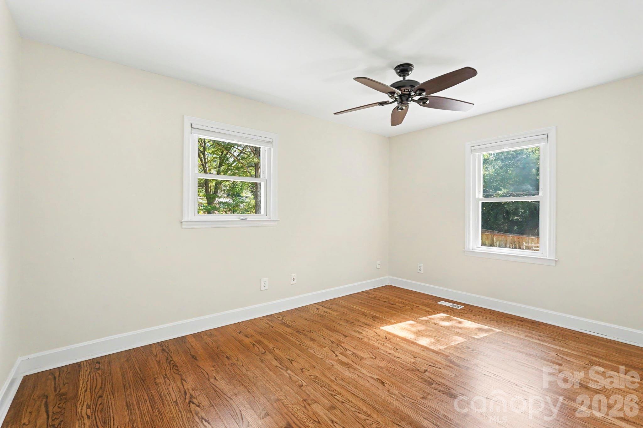 7316 Thorncliff Drive — Charlotte