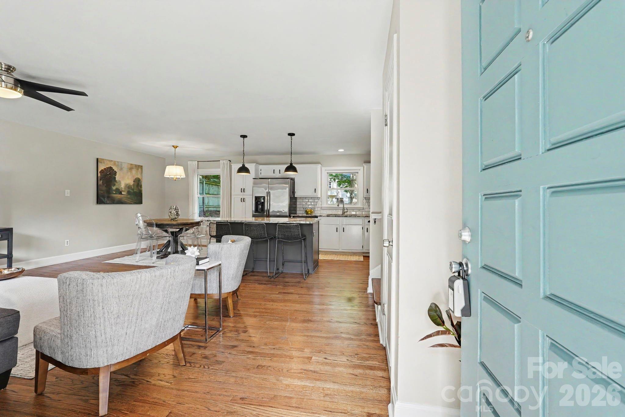 7316 Thorncliff Drive — Charlotte
