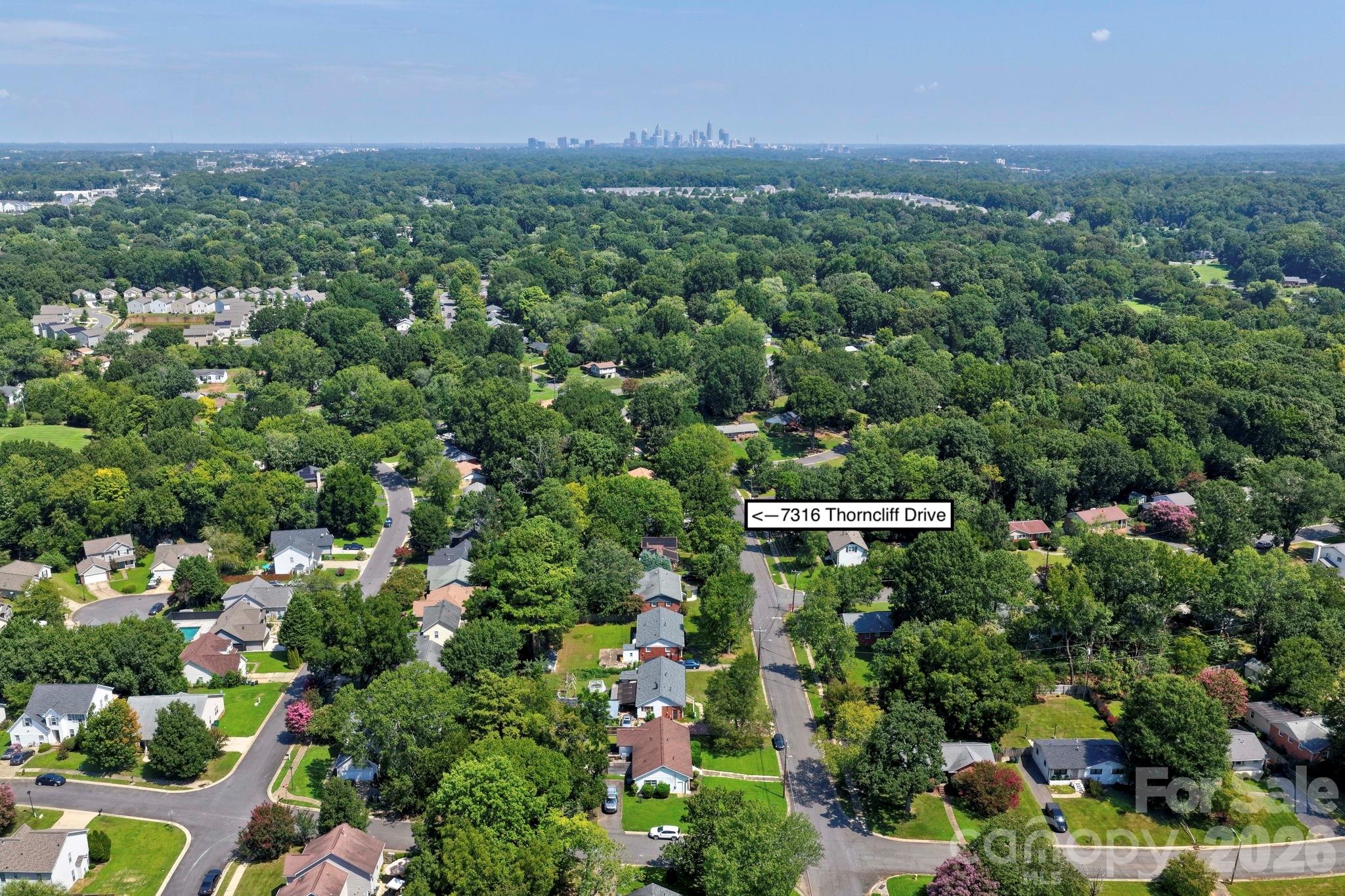 7316 Thorncliff Drive — Charlotte